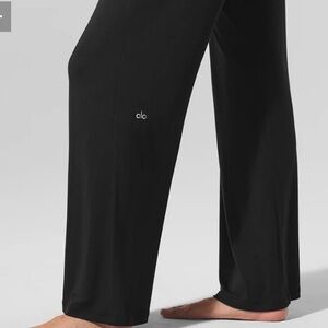 ALO Yoga Black Wide Leg Pants